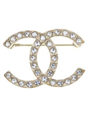 Chanel CC Logo Brooch Pin Badge Rhinestone Gold